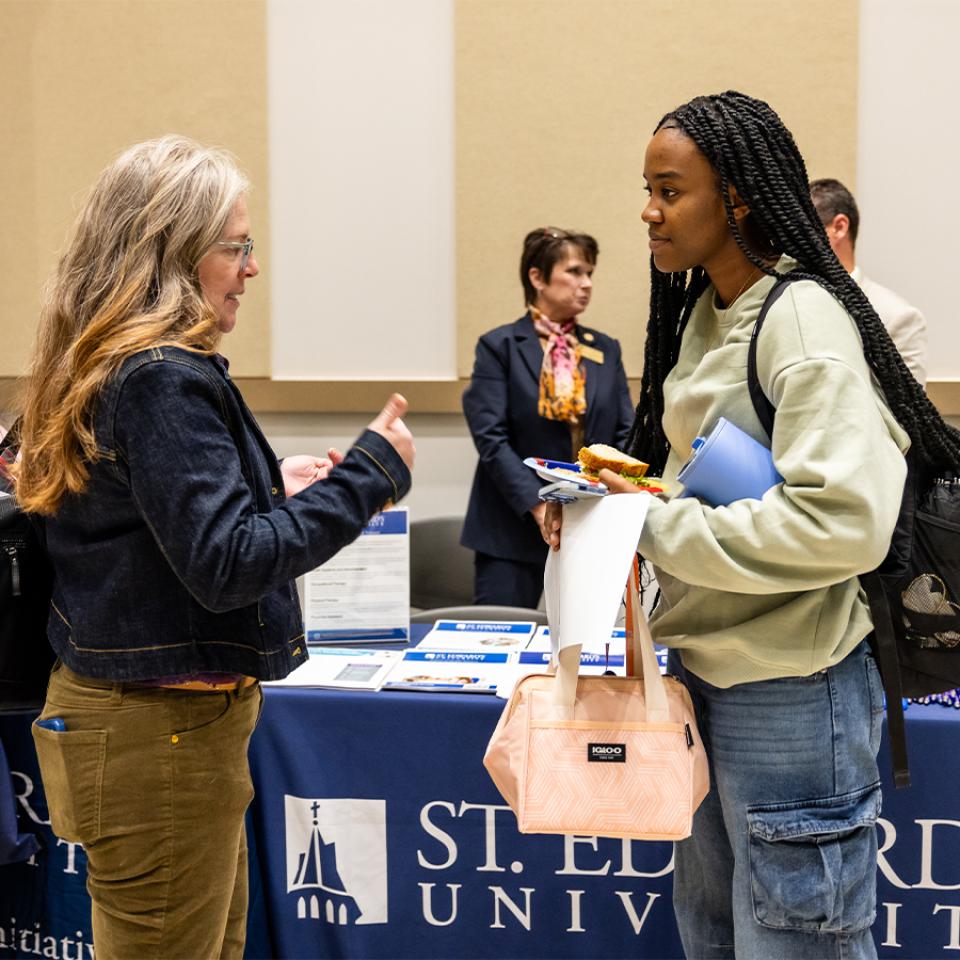 Students engaging at the ACC SEU Transfer Event