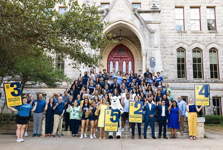 USNWR announcement photo on main building steps