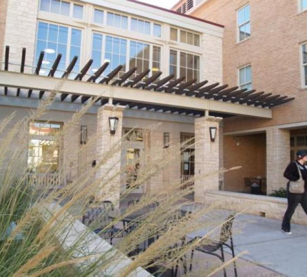 A photo of the Casa exterior