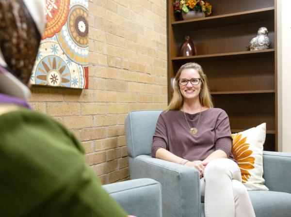 Graduate students leads a session at the on-campus Career and Counseling Lab.