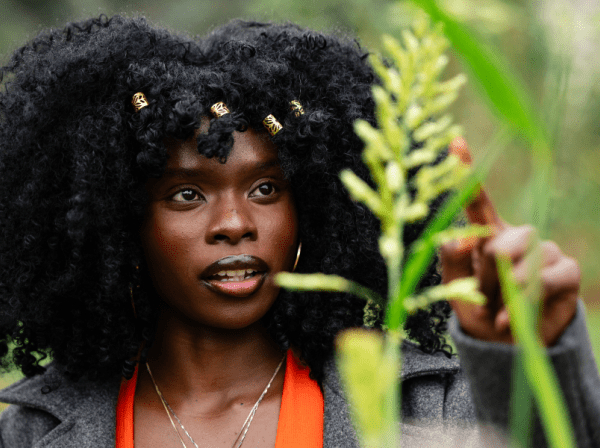 Student Agatha Ais ’27