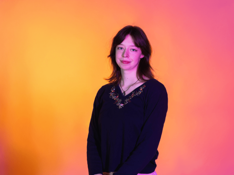 Alumni, Scarlett Houser