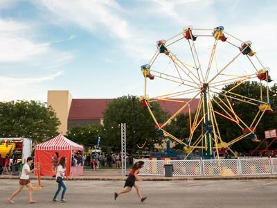 Scene from Welcome Days on the St. Edwards Campus
