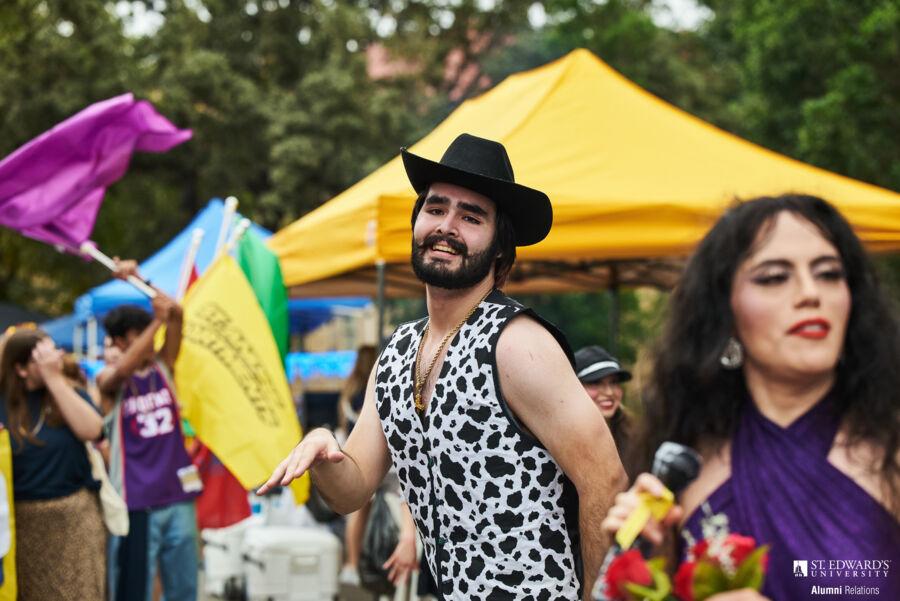 Students dress up in Selena costumes to pay tribute to the late Tejano singer during Homecoming 2024.
