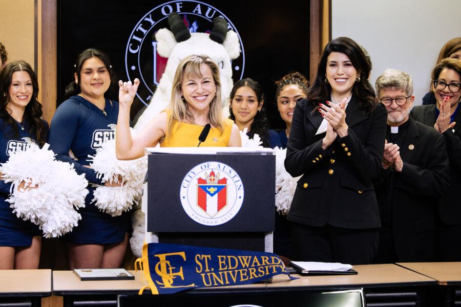 President Montse Fuentes and Mayor Pro Tem Vanessa Fuentes